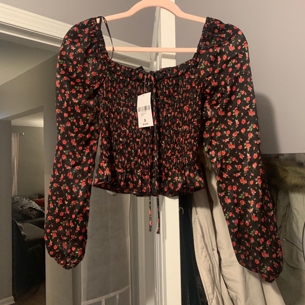 Long Sleeve Shirt / Never been worn